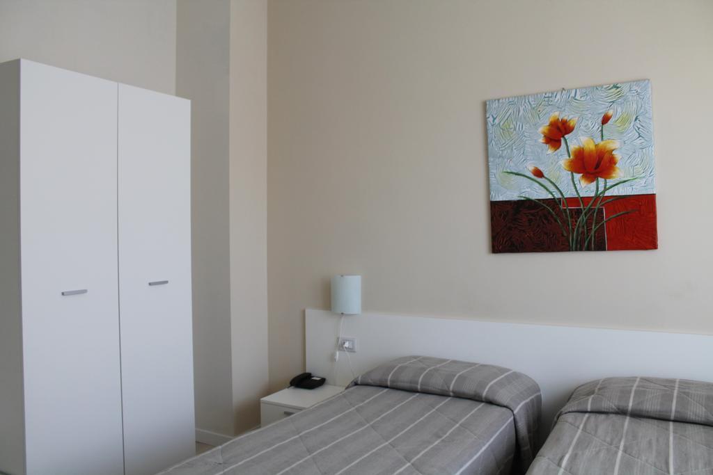 Hotel Cremona Viale 部屋 写真