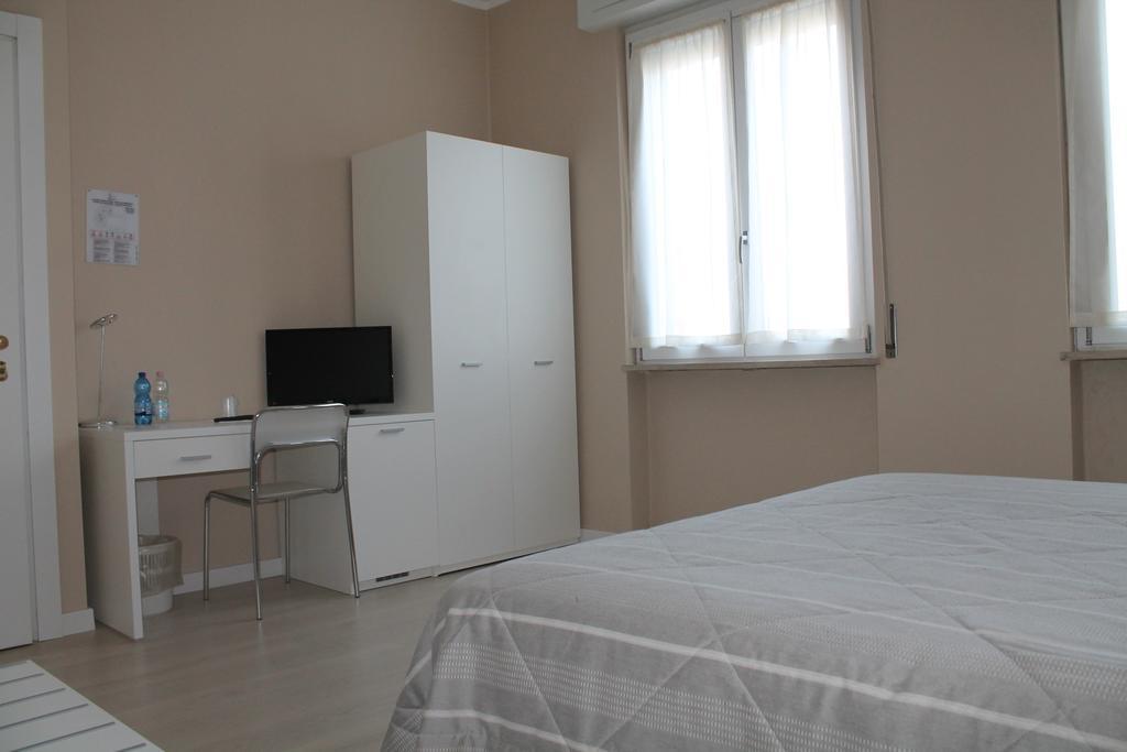 Hotel Cremona Viale 部屋 写真